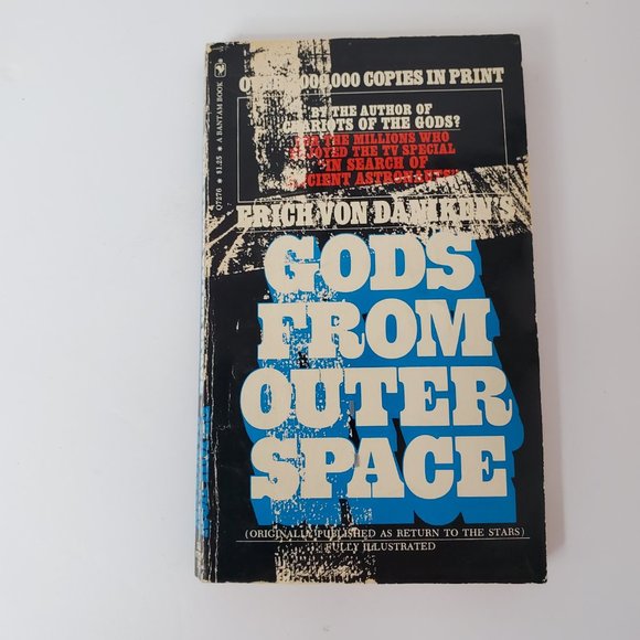 3 Paperback and 1 Hardcover Erich Von Daniken Book and 1 from Josef Blumrich - Picture 10 of 15